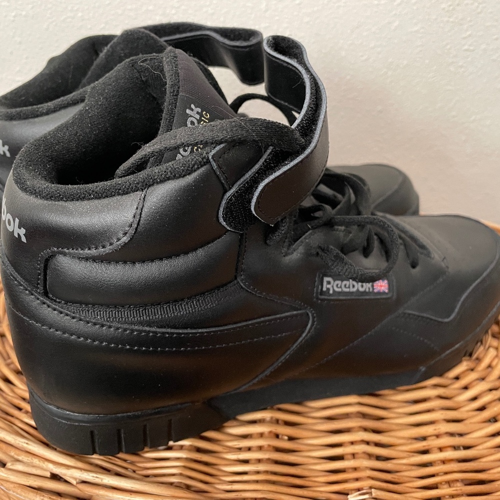 Reebok Men's 12 Leather Exofit Retro strap Athletic Sneakers EX-O-FIT
